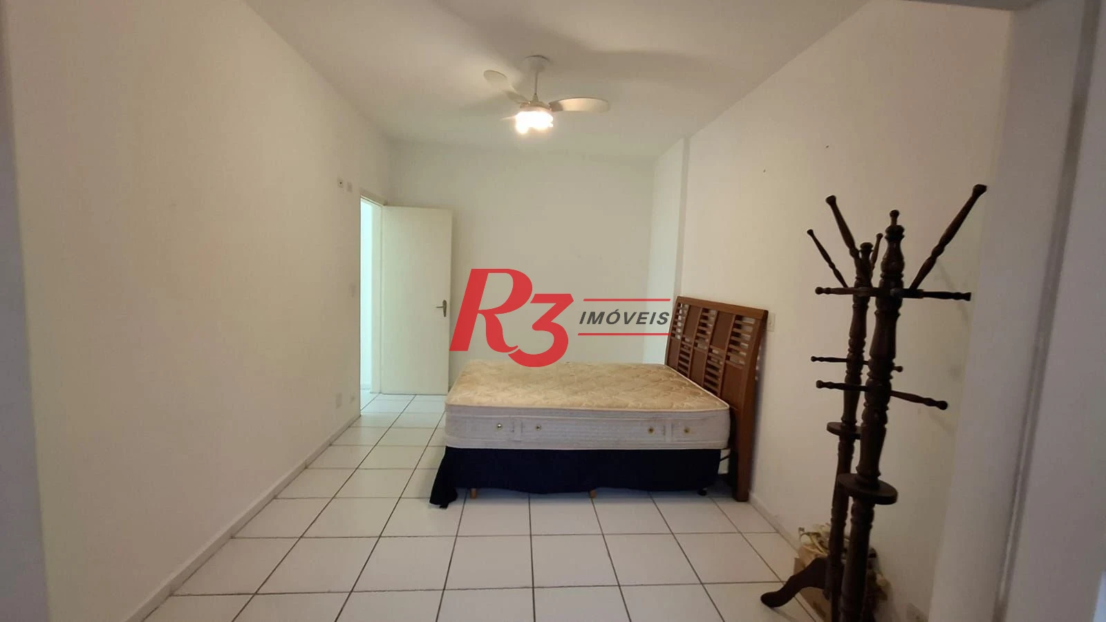Apartamento para alugar, 81 m² por R$ 3.200,00/mês - José Menino - Santos/SP