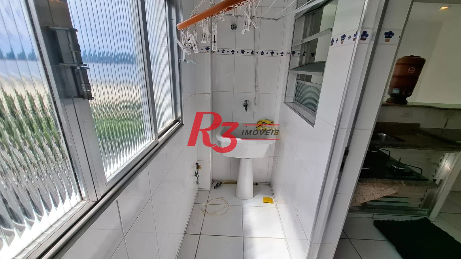 Apartamento para alugar, 81 m² por R$ 3.200,00/mês - José Menino - Santos/SP