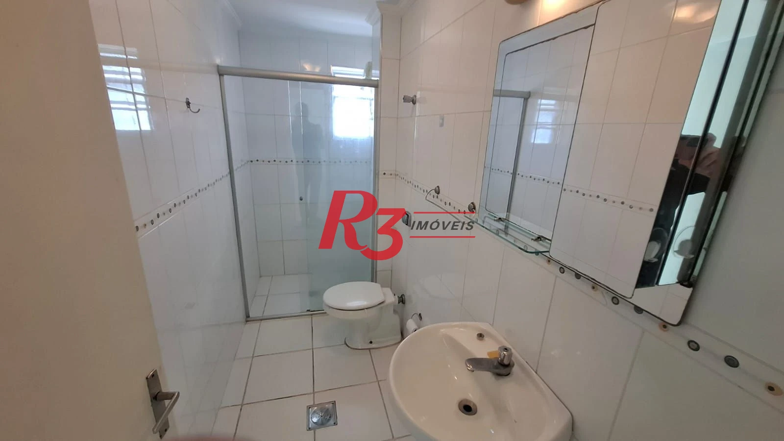 Apartamento para alugar, 81 m² por R$ 3.200,00/mês - José Menino - Santos/SP