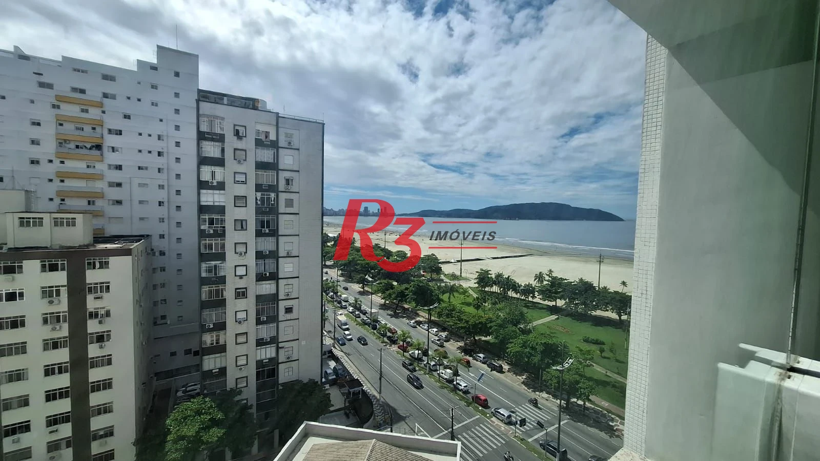 Apartamento para alugar, 81 m² por R$ 3.200,00/mês - José Menino - Santos/SP