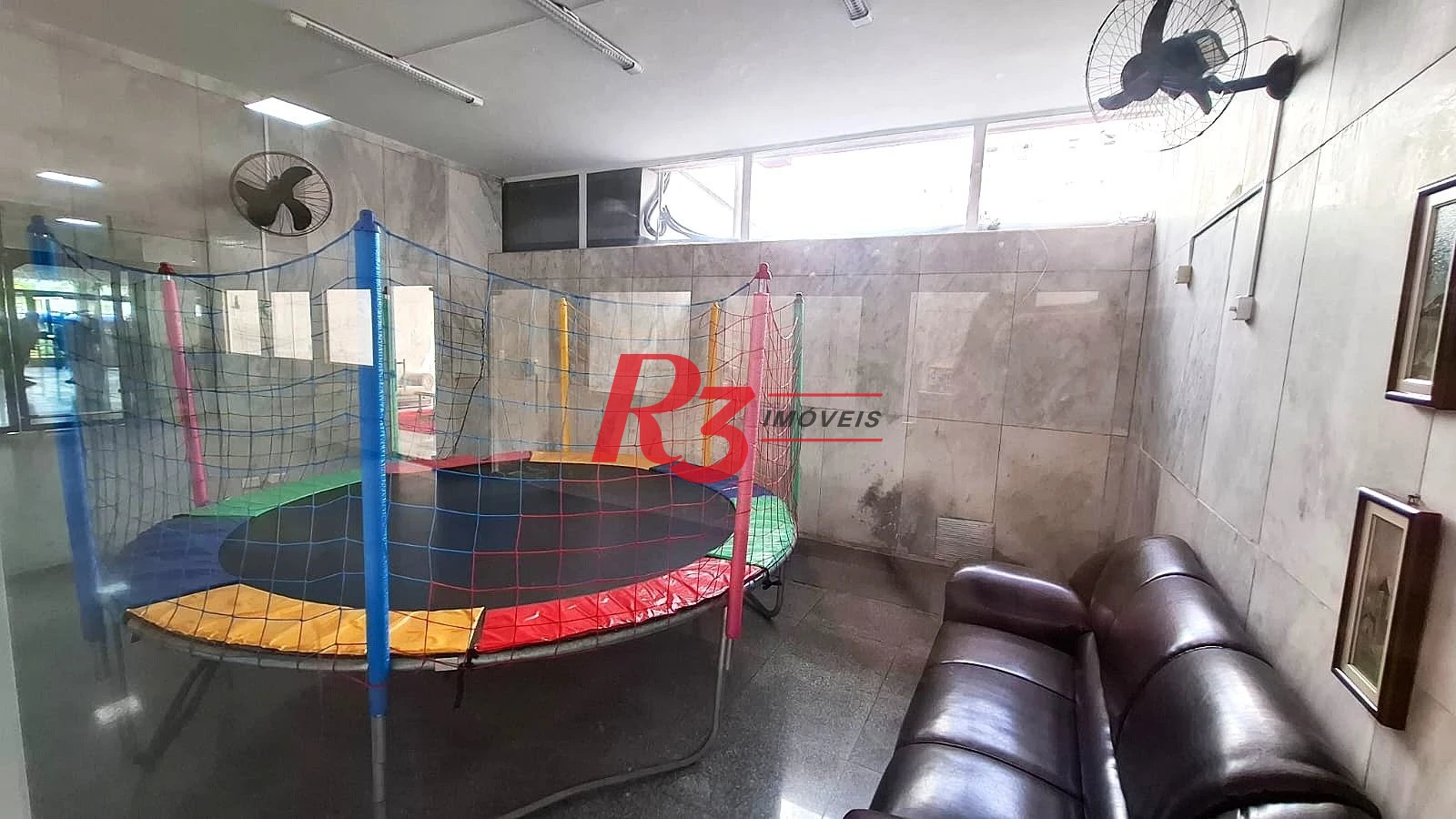 Apartamento para alugar, 81 m² por R$ 3.200,00/mês - José Menino - Santos/SP