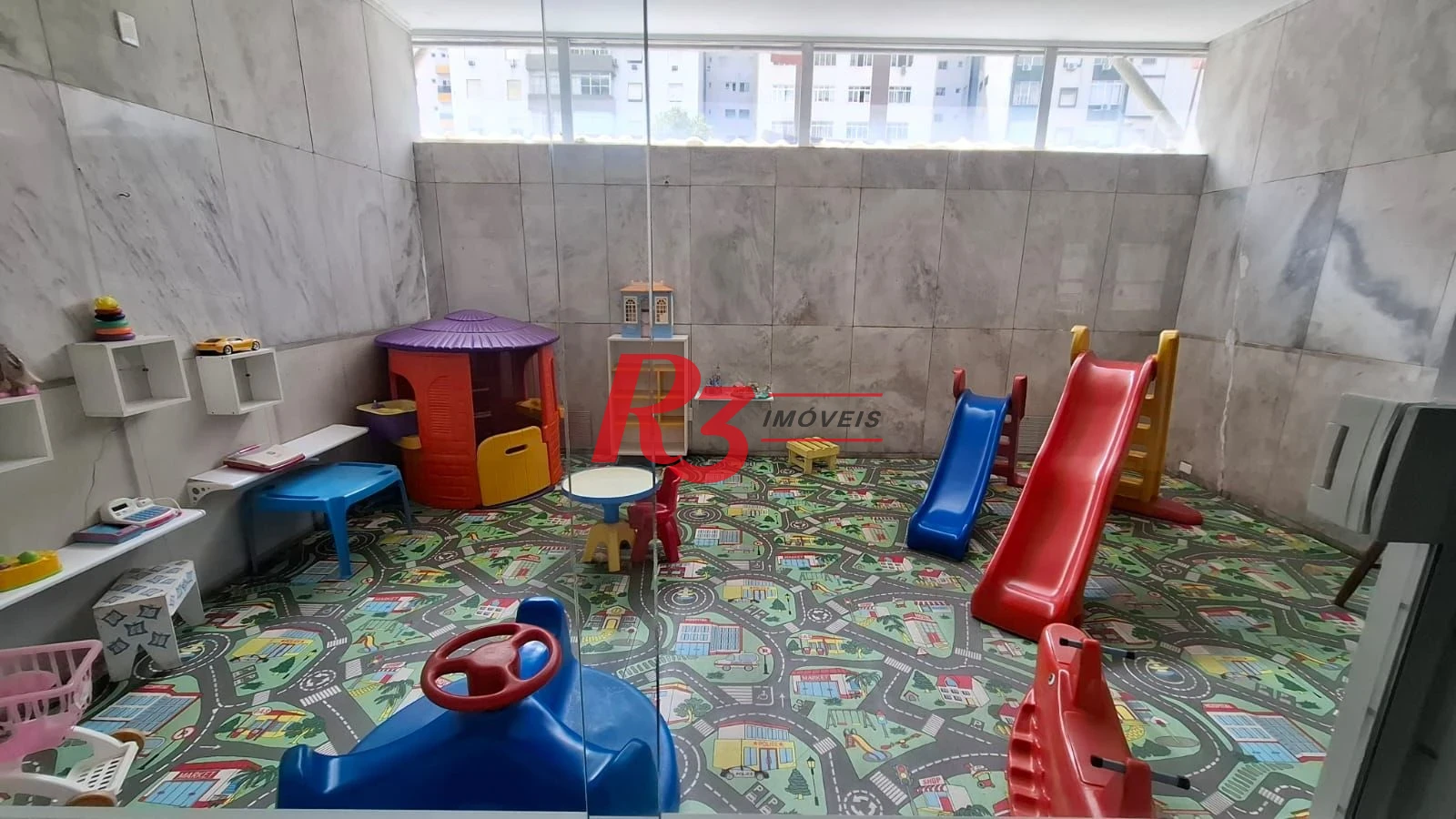 Apartamento para alugar, 81 m² por R$ 3.200,00/mês - José Menino - Santos/SP