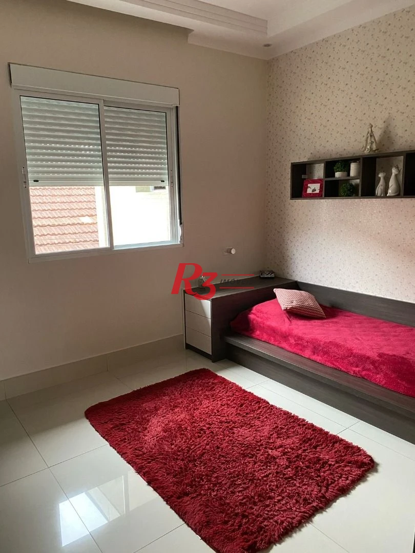 Sobrado com 3 dormitórios à venda, 280 m² por R$ 1.850.000,00 - Embaré - Santos/SP