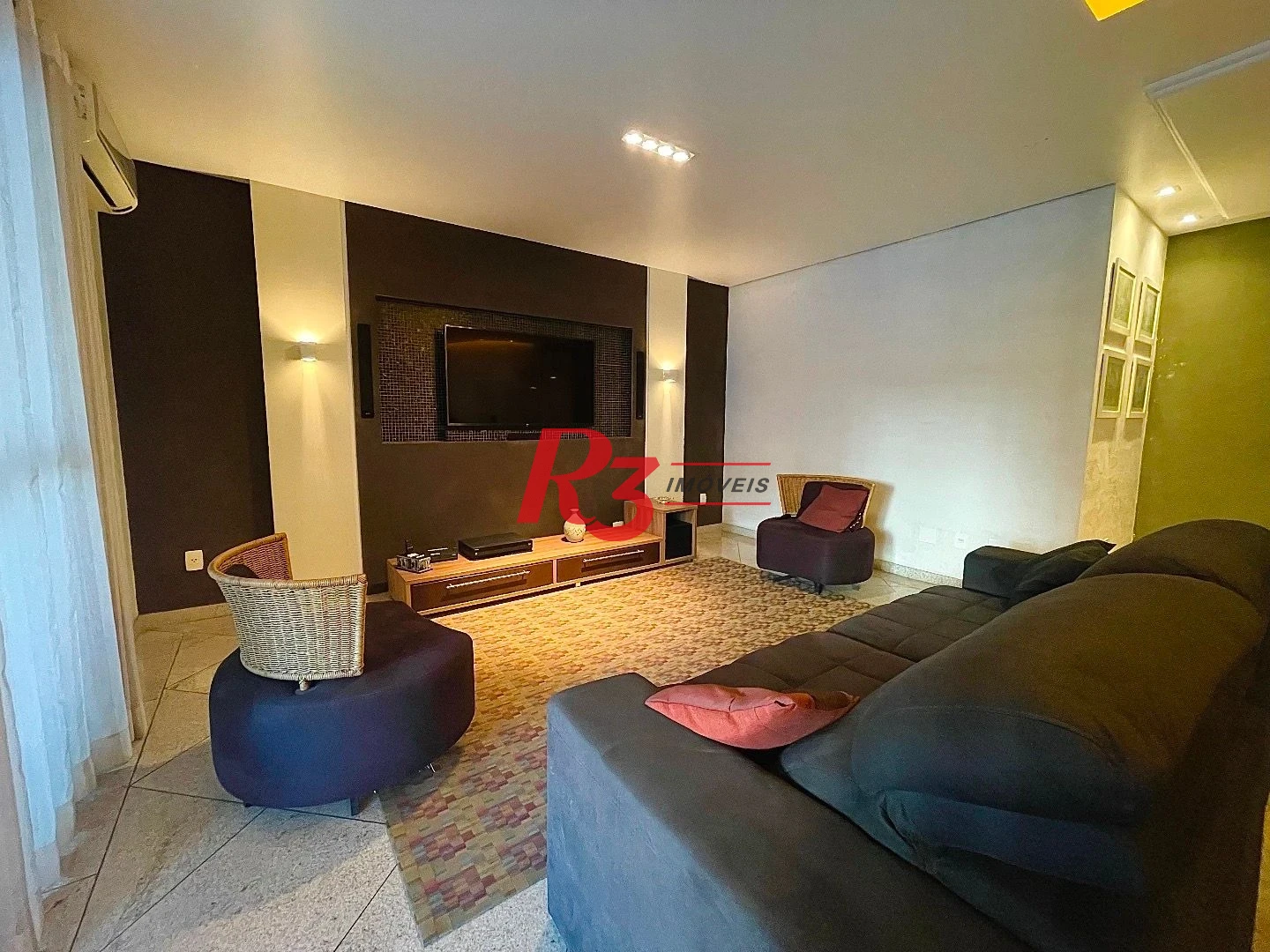 Apartamento Garden à venda, 270 m² por R$ 2.600.000,00 - Gonzaga - Santos/SP