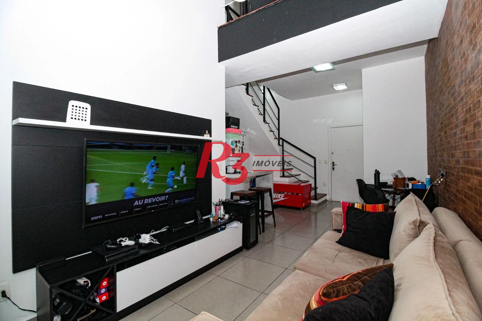 Apartamento para alugar, 69 m² por R$ 4.800,02/mês - Gonzaga - Santos/SP