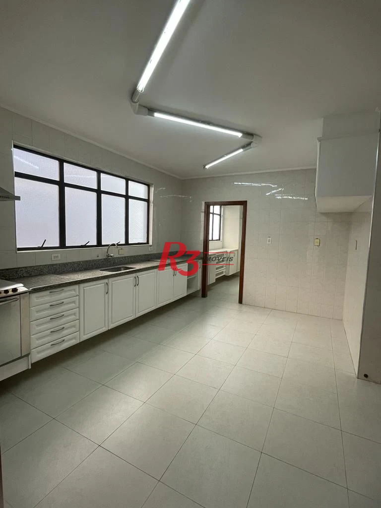 Pompeia  3 dorm 1suite sala ampla dep.completa 2 vagas 2 quadras da praia