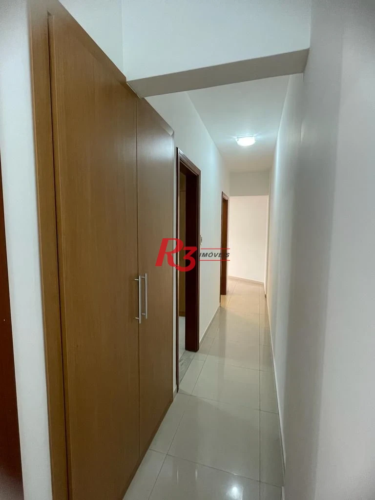 Pompeia  3 dorm 1suite sala ampla dep.completa 2 vagas 2 quadras da praia
