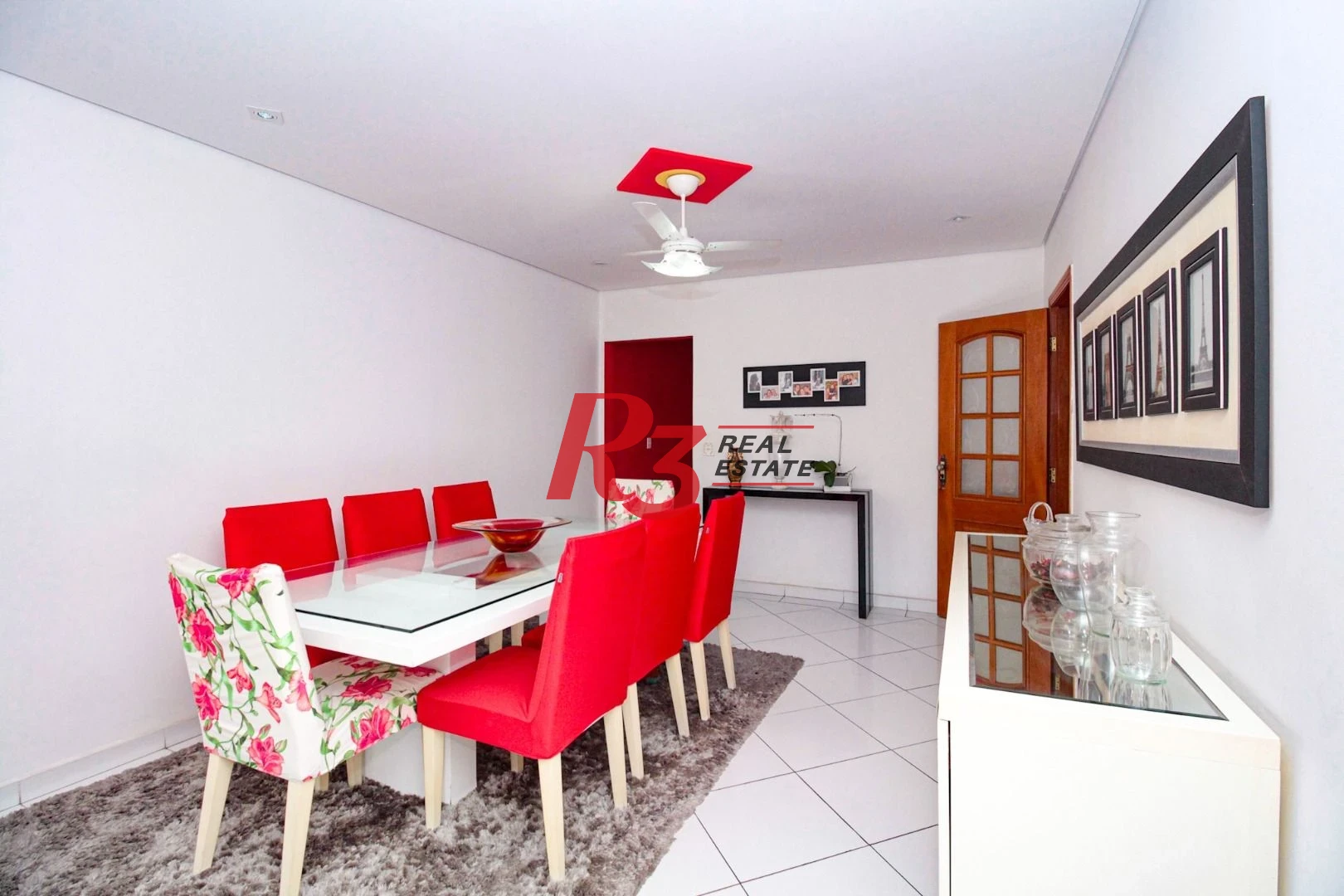 Apartamento com 3 dormitórios à venda, 151 m² por R$ 930.000,00 - Gonzaga - Santos/SP