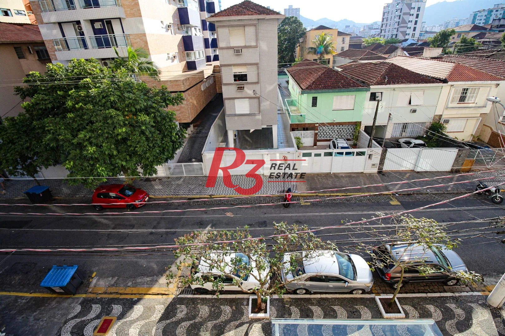 Apartamento com 3 dormitórios à venda, 151 m² por R$ 930.000,00 - Gonzaga - Santos/SP