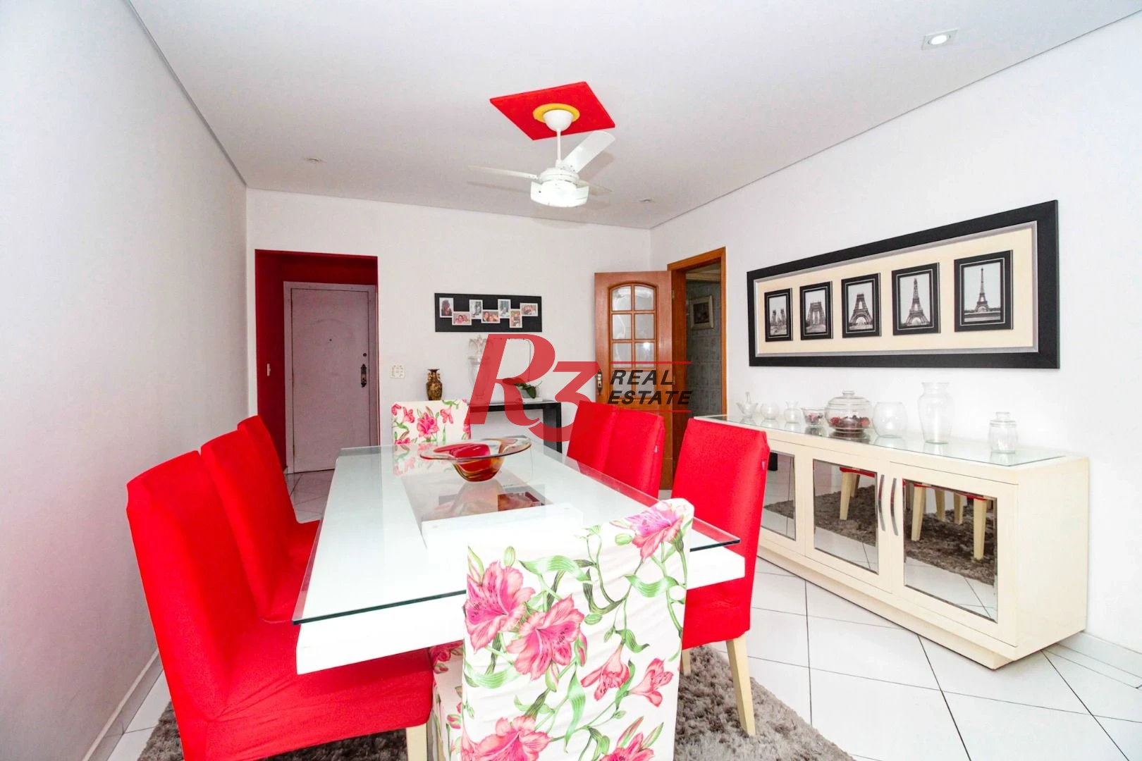 Apartamento com 3 dormitórios à venda, 151 m² por R$ 930.000,00 - Gonzaga - Santos/SP