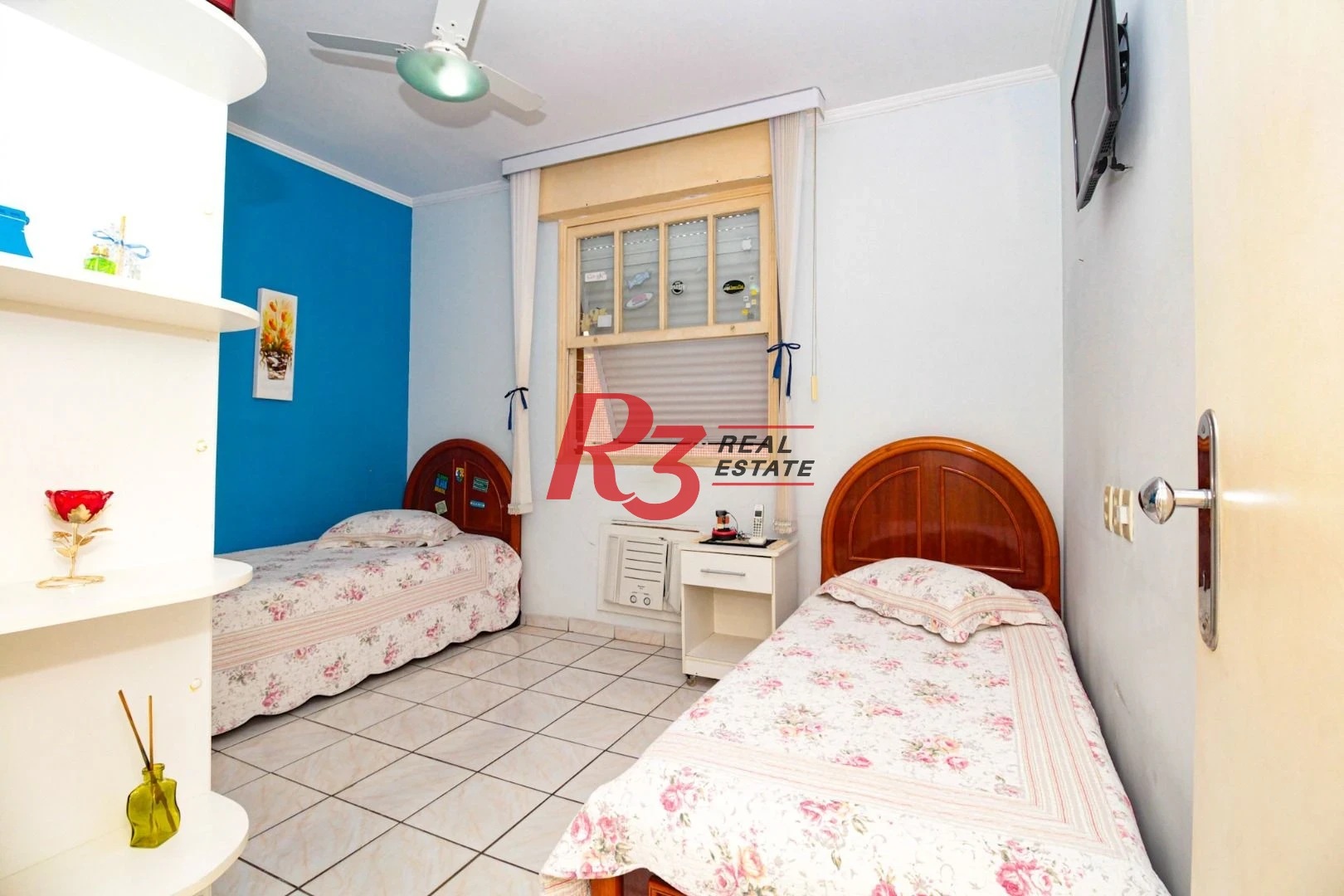 Apartamento com 3 dormitórios à venda, 151 m² por R$ 930.000,00 - Gonzaga - Santos/SP