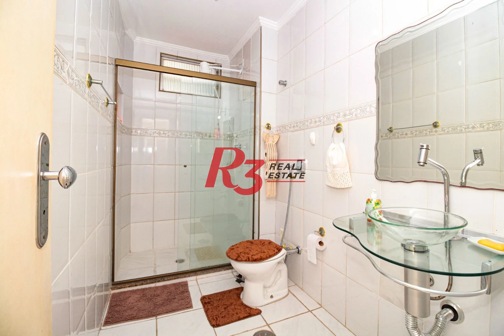 Apartamento com 3 dormitórios à venda, 151 m² por R$ 930.000,00 - Gonzaga - Santos/SP