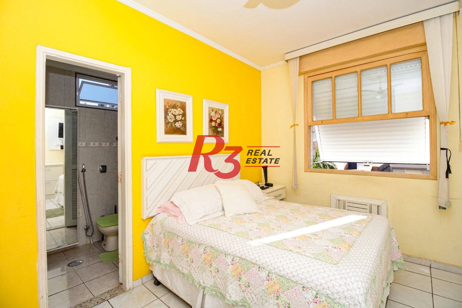Apartamento com 3 dormitórios à venda, 151 m² por R$ 930.000,00 - Gonzaga - Santos/SP
