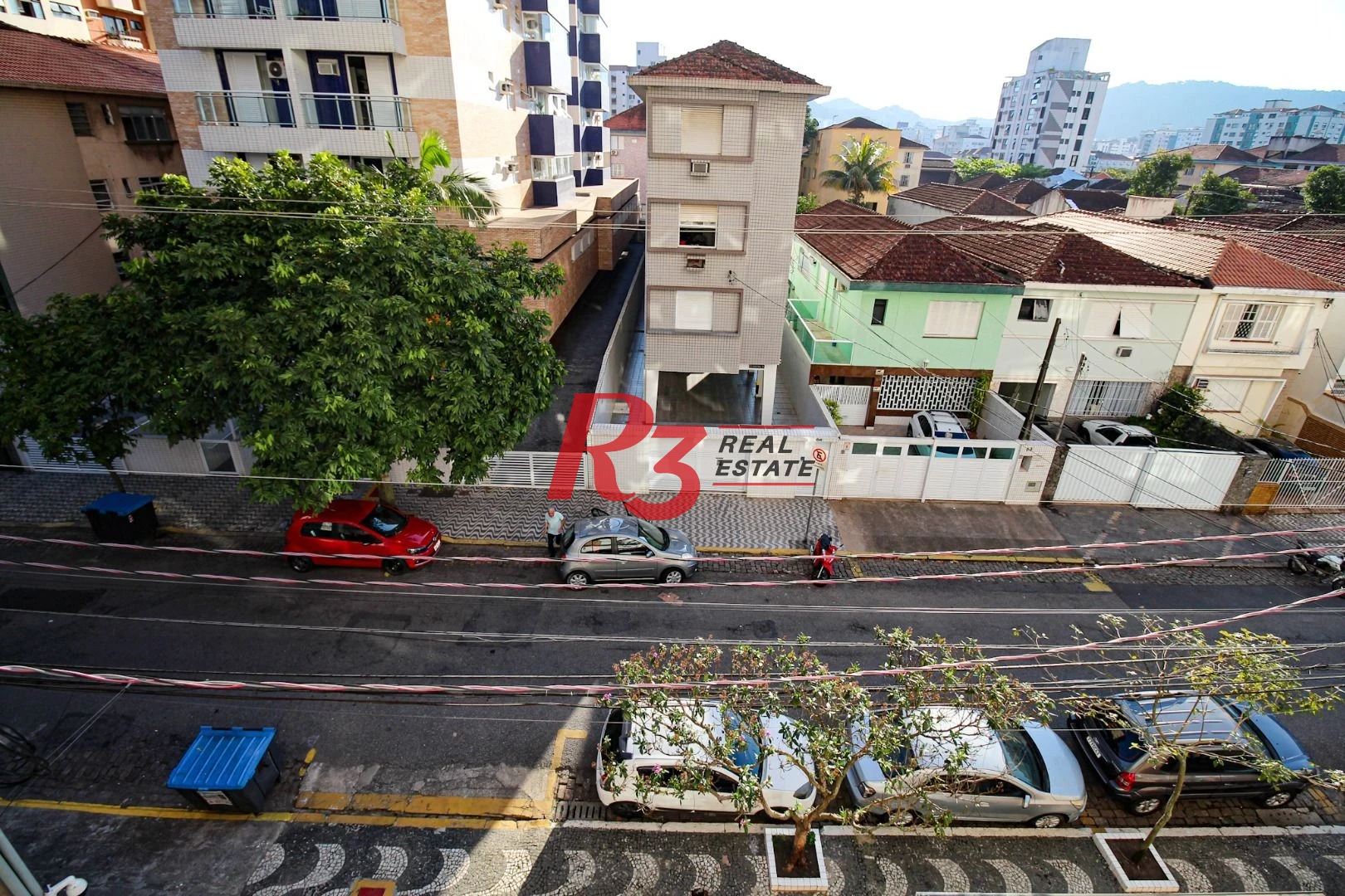 Apartamento com 3 dormitórios à venda, 151 m² por R$ 930.000,00 - Gonzaga - Santos/SP