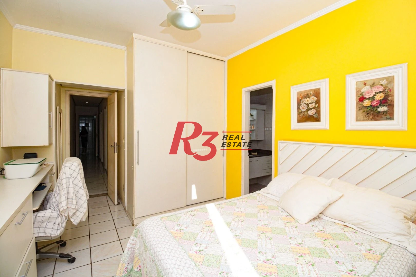 Apartamento com 3 dormitórios à venda, 151 m² por R$ 930.000,00 - Gonzaga - Santos/SP