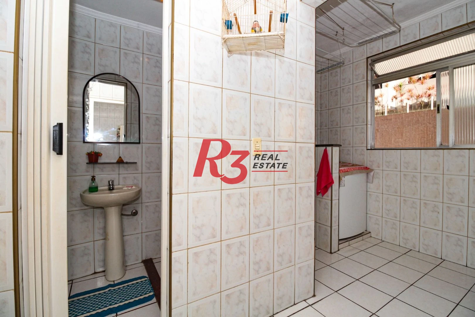 Apartamento com 3 dormitórios à venda, 151 m² por R$ 930.000,00 - Gonzaga - Santos/SP