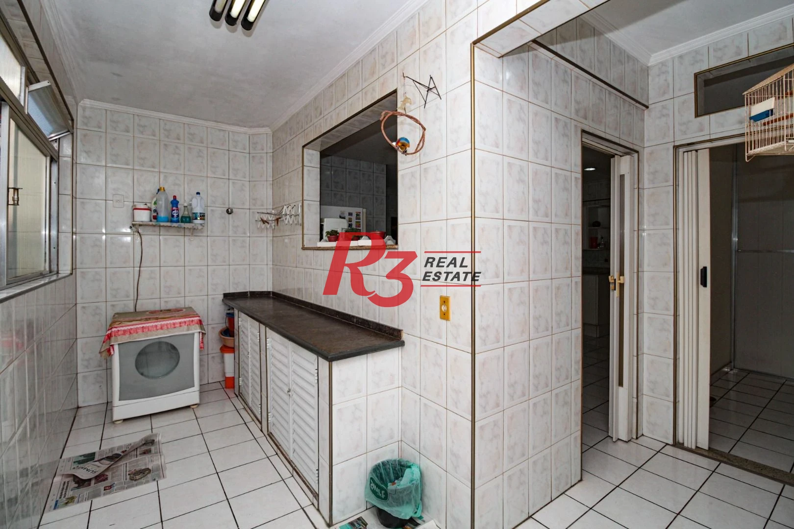 Apartamento com 3 dormitórios à venda, 151 m² por R$ 930.000,00 - Gonzaga - Santos/SP