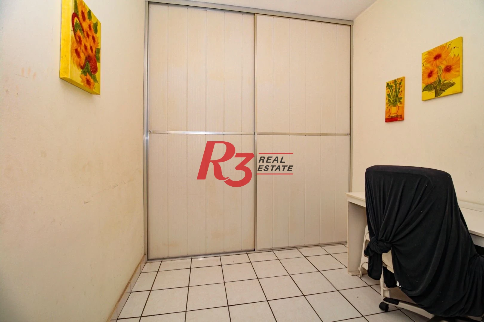 Apartamento com 3 dormitórios à venda, 151 m² por R$ 930.000,00 - Gonzaga - Santos/SP