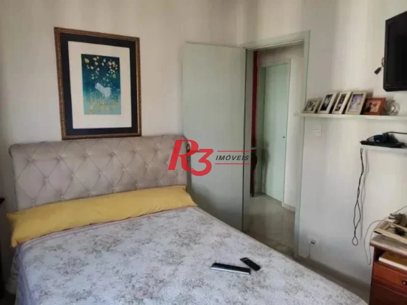 Apartamenbto de 3 quartos com vista mar à venda  em São Vicente.