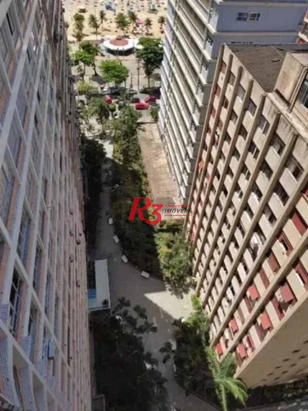 Apartamenbto de 3 quartos com vista mar à venda  em São Vicente.