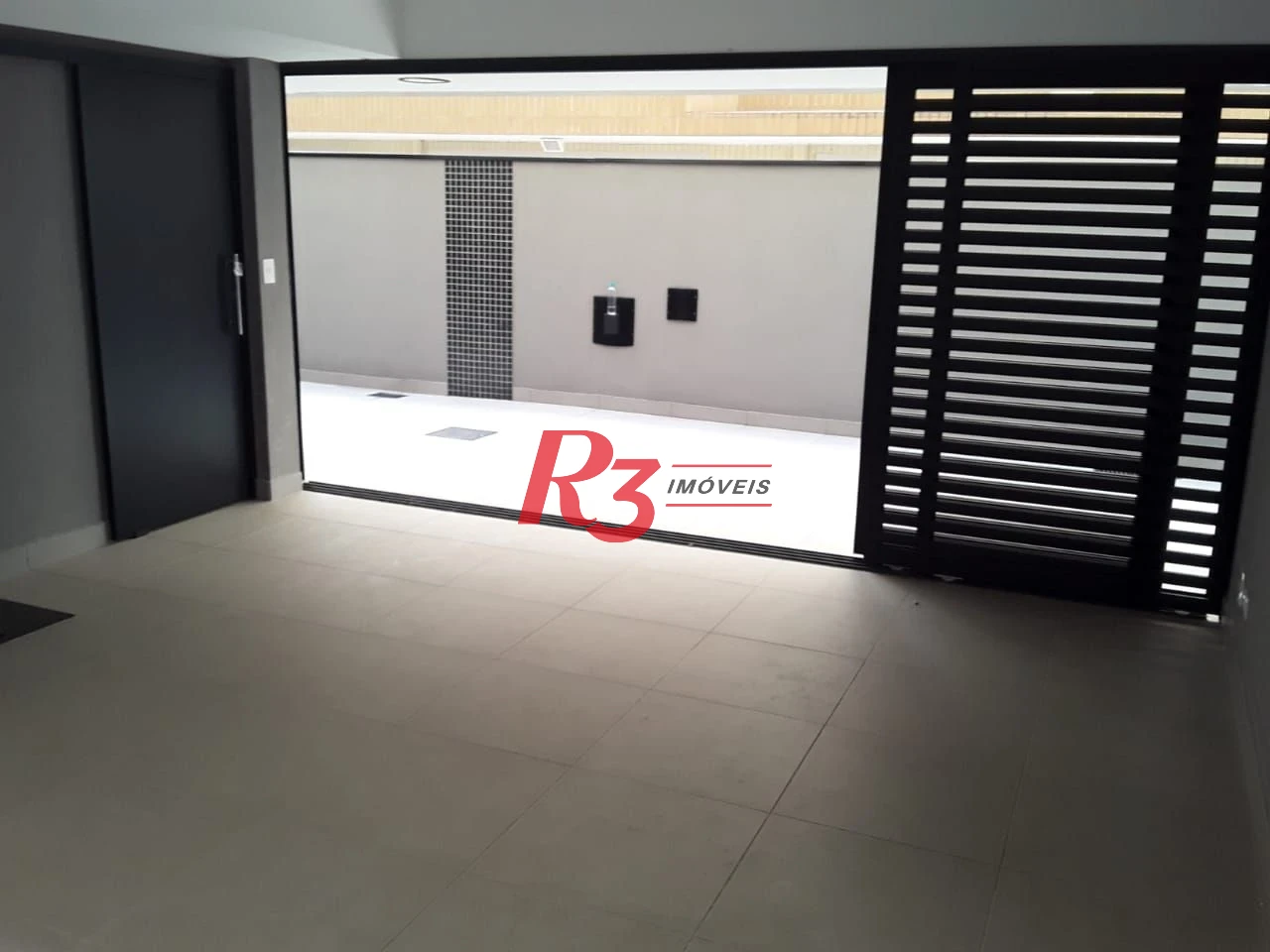 Casa com 2 dormitórios à venda, 89 m² por R$ 810.000,00 - Boqueirão - Santos/SP
