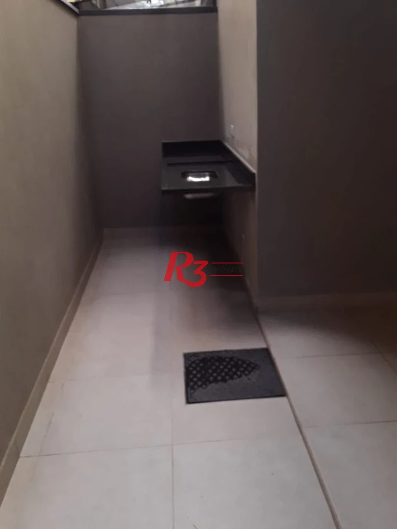 Casa com 2 dormitórios à venda, 89 m² por R$ 810.000,00 - Boqueirão - Santos/SP