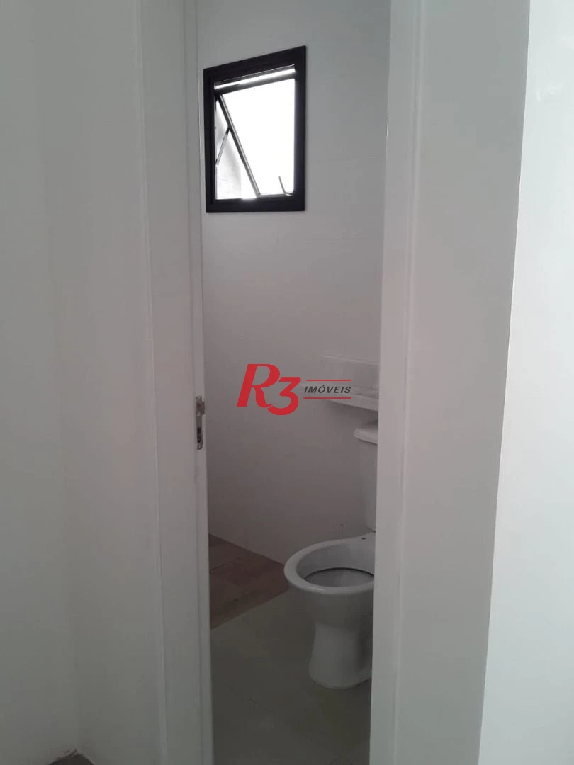 Casa com 2 dormitórios à venda, 89 m² por R$ 810.000,00 - Boqueirão - Santos/SP