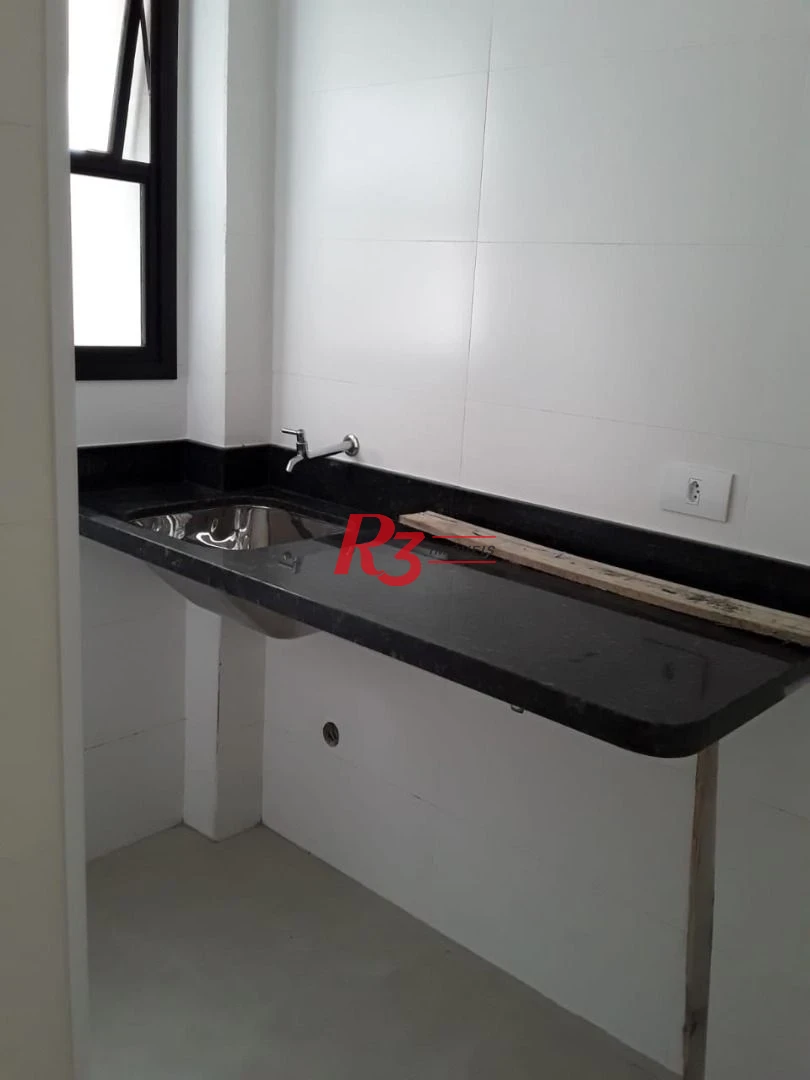 Casa com 2 dormitórios à venda, 89 m² por R$ 810.000,00 - Boqueirão - Santos/SP