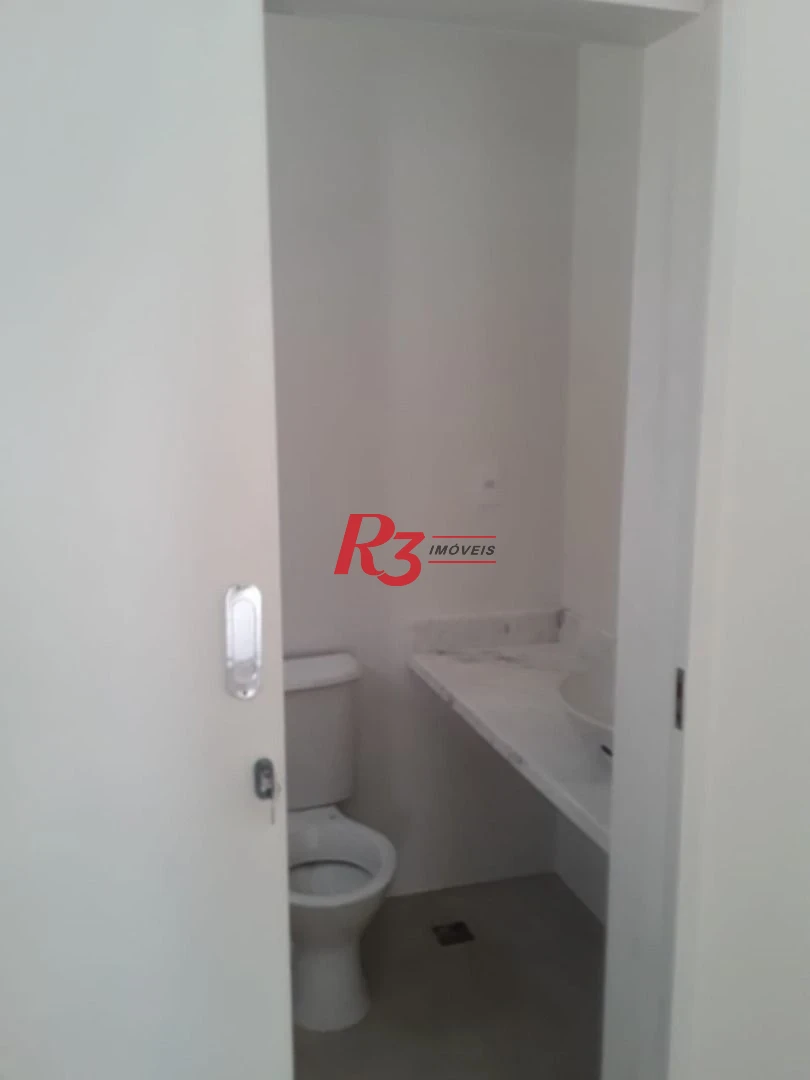Casa com 2 dormitórios à venda, 89 m² por R$ 810.000,00 - Boqueirão - Santos/SP