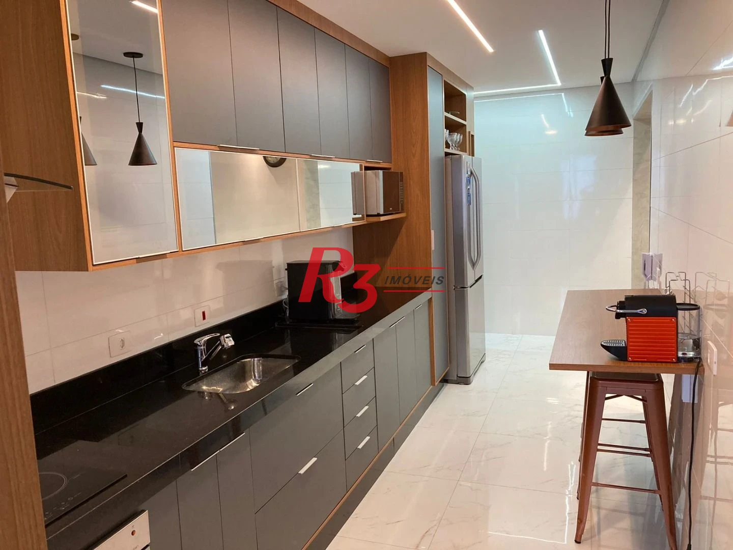 Apartamento à venda, 112 m² por R$ 1.400.000,00 - Canto do Forte - Praia Grande/SP