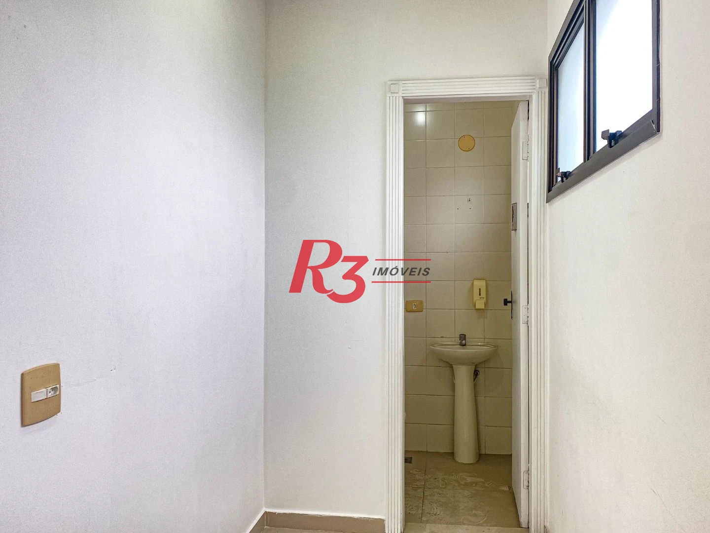 Sala para alugar, 44 m² por R$ 2.900,02/mês - Gonzaga - Santos/SP