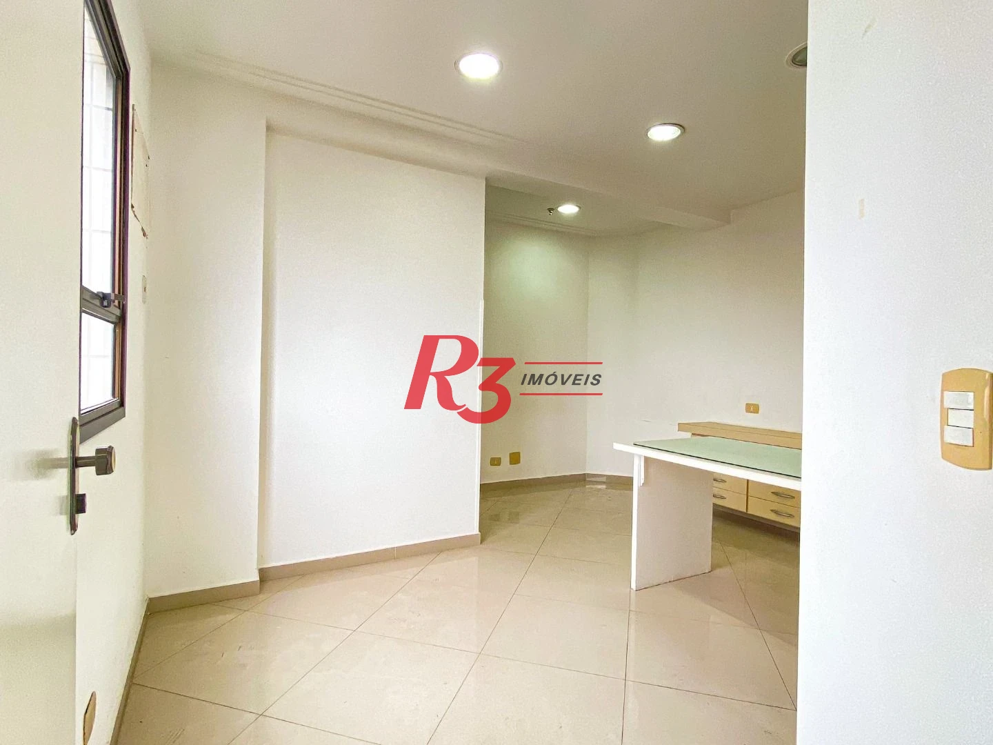 Sala para alugar, 44 m² por R$ 2.900,02/mês - Gonzaga - Santos/SP