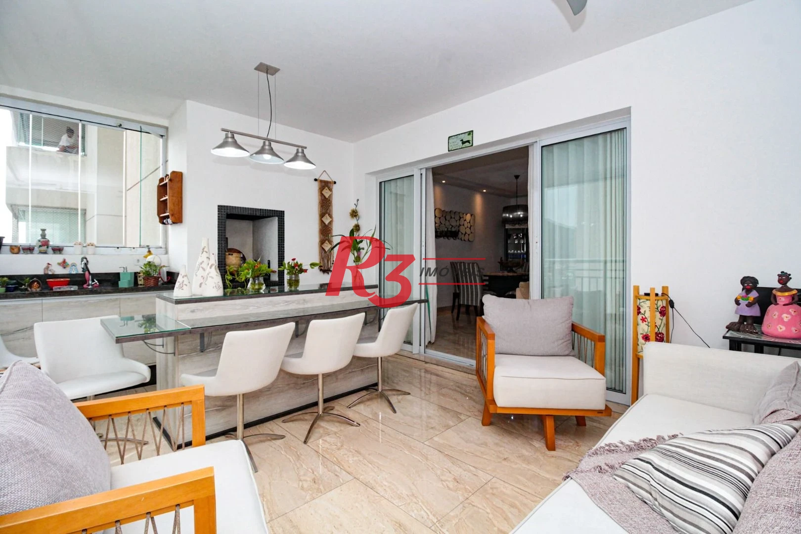 Apartamento com 3 dormitórios à venda, 150 m² por R$ 1.500.000,00 - Marapé - Santos/SP