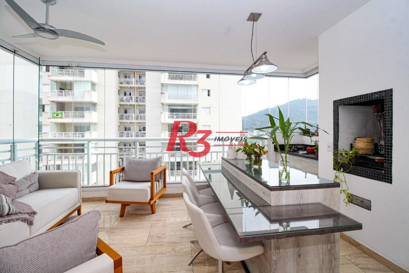 Apartamento com 3 dormitórios à venda, 150 m² por R$ 1.500.000,00 - Marapé - Santos/SP