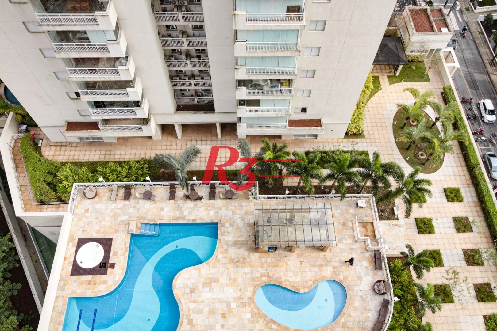 Apartamento com 3 dormitórios à venda, 150 m² por R$ 1.500.000,00 - Marapé - Santos/SP