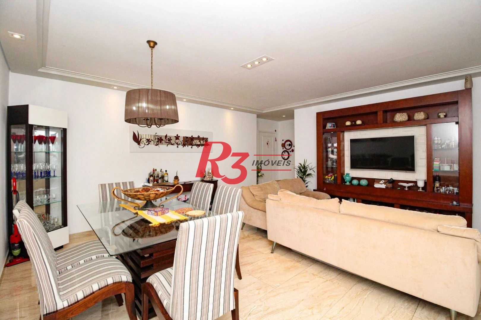 Apartamento com 3 dormitórios à venda, 150 m² por R$ 1.500.000,00 - Marapé - Santos/SP