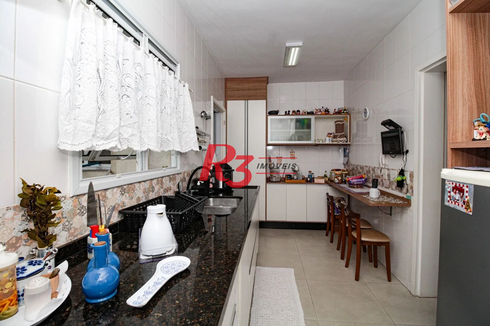 Apartamento com 3 dormitórios à venda, 150 m² por R$ 1.500.000,00 - Marapé - Santos/SP