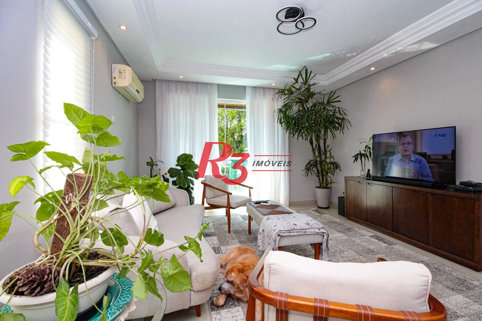 Sobrado com 4 dormitórios à venda, 227 m² por R$ 1.700.000,00 - Boqueirão - Santos/SP