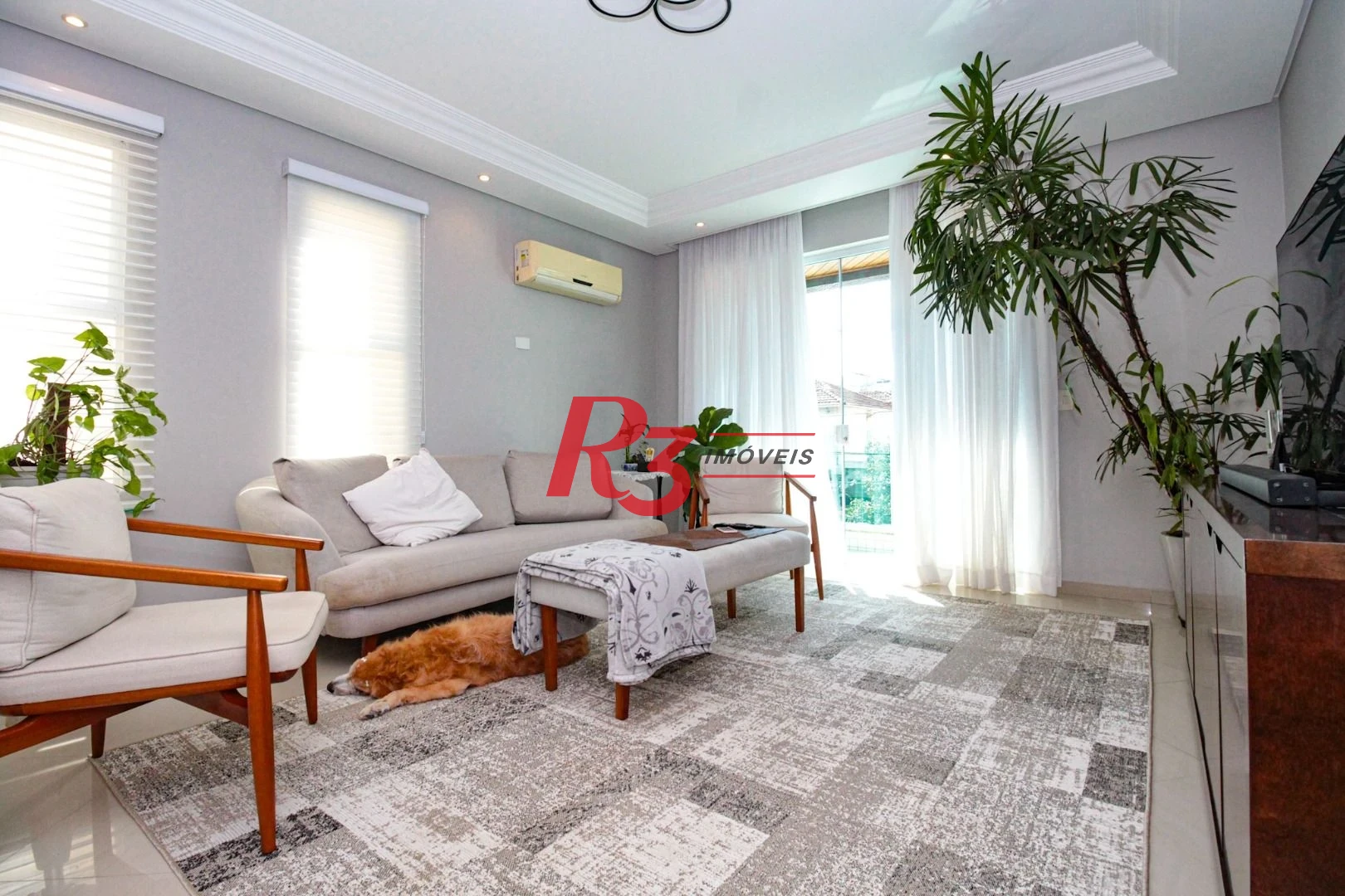 Sobrado com 4 dormitórios à venda, 227 m² por R$ 1.700.000,00 - Boqueirão - Santos/SP