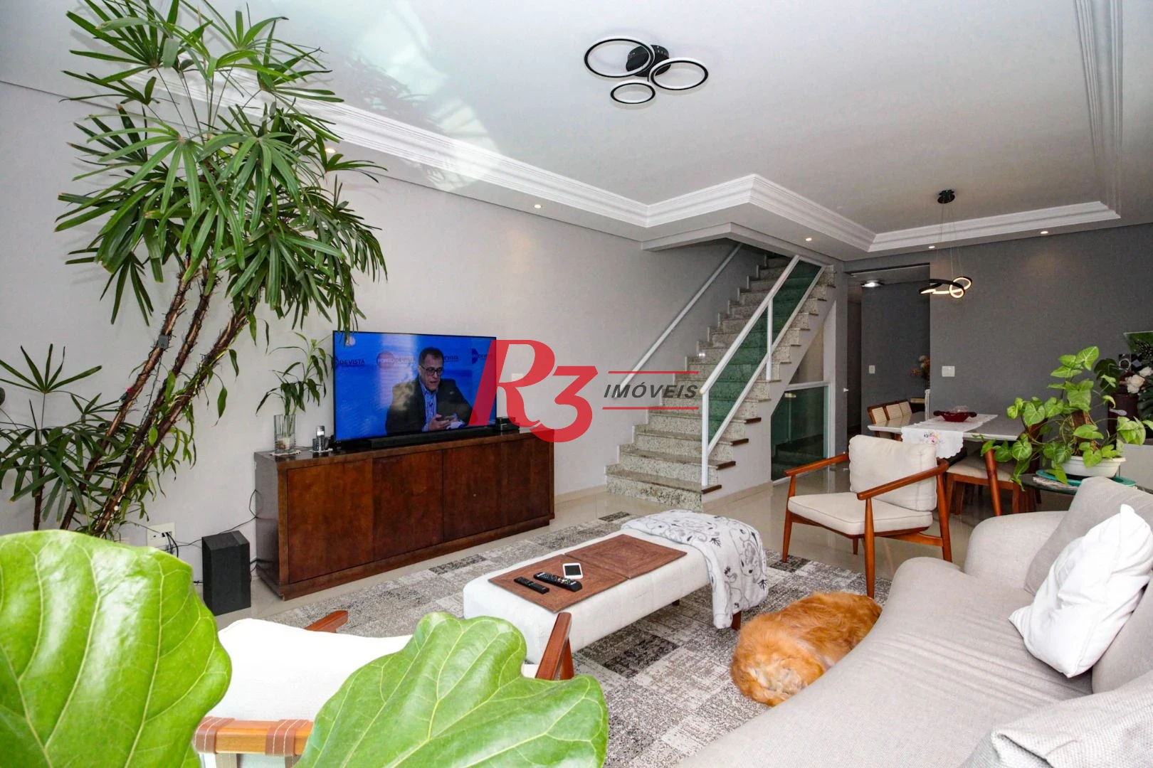 Sobrado com 4 dormitórios à venda, 227 m² por R$ 1.700.000,00 - Boqueirão - Santos/SP