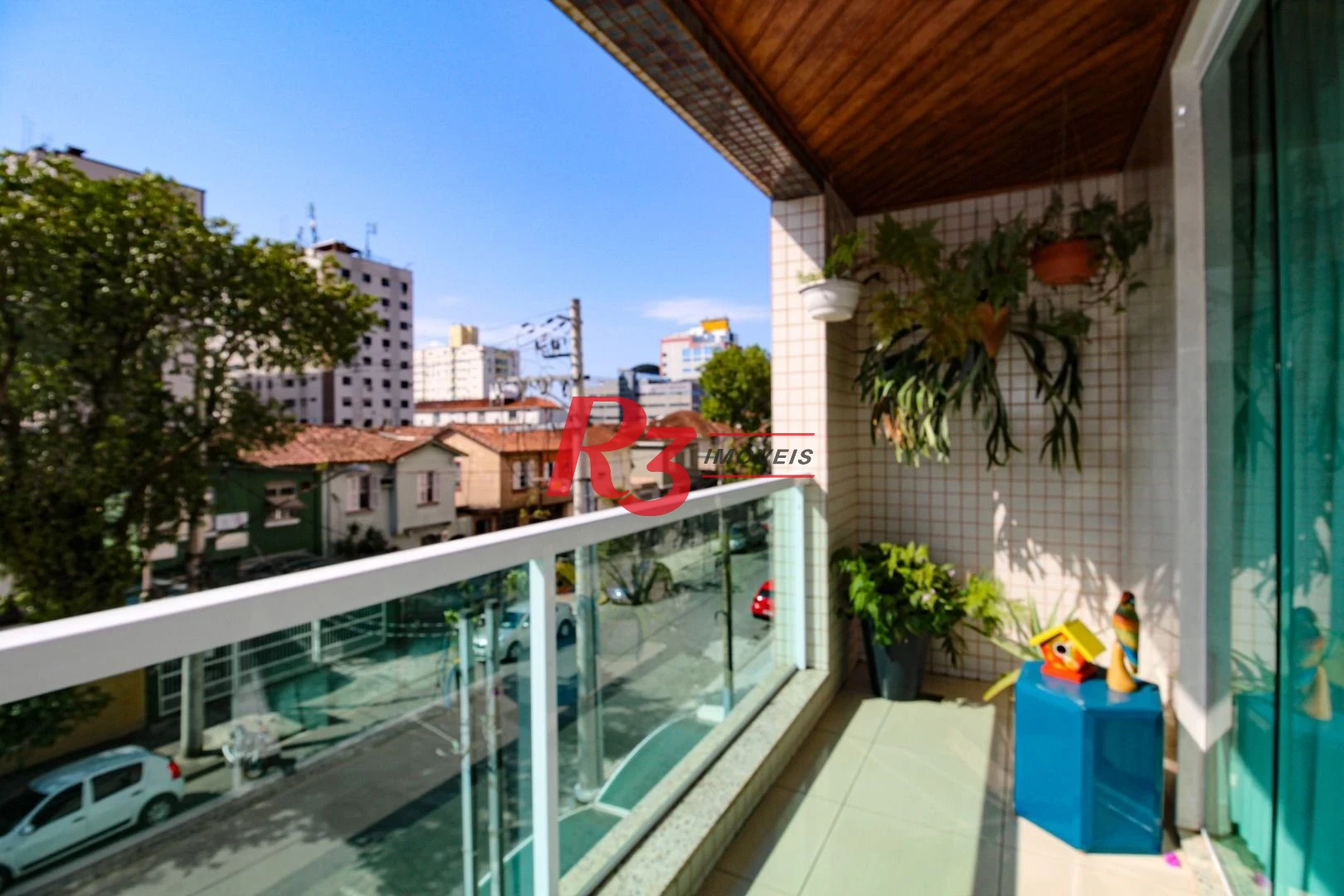Sobrado com 4 dormitórios à venda, 227 m² por R$ 1.700.000,00 - Boqueirão - Santos/SP