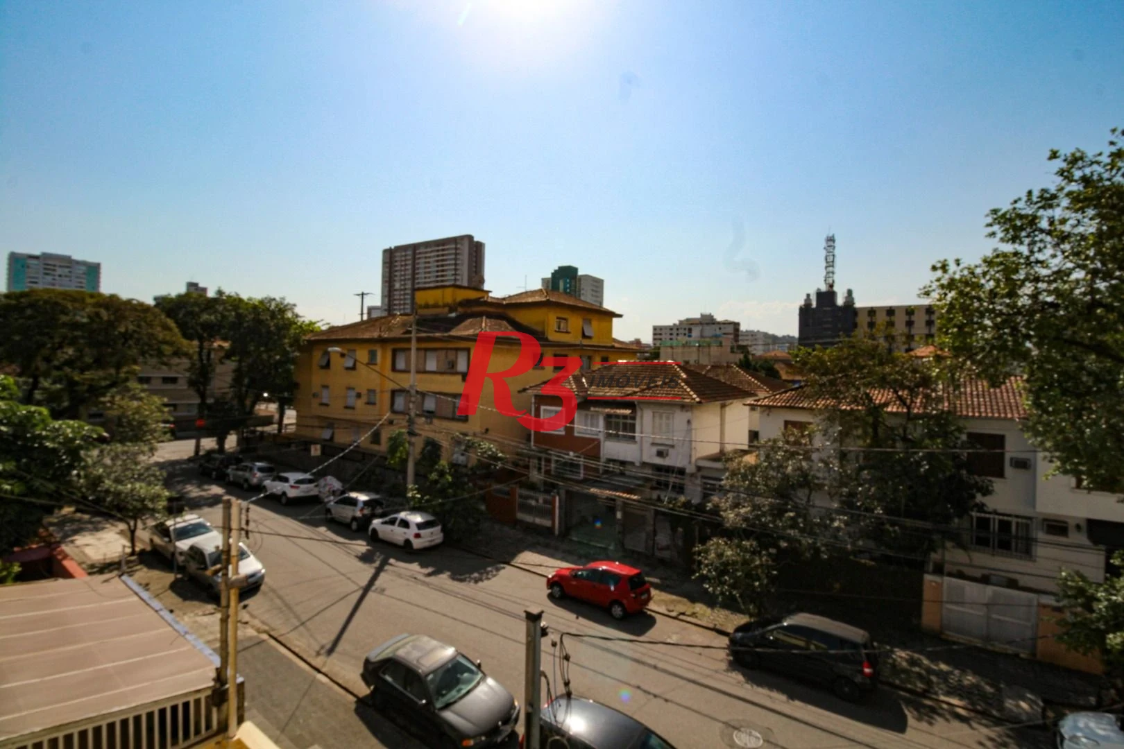 Sobrado com 4 dormitórios à venda, 227 m² por R$ 1.700.000,00 - Boqueirão - Santos/SP