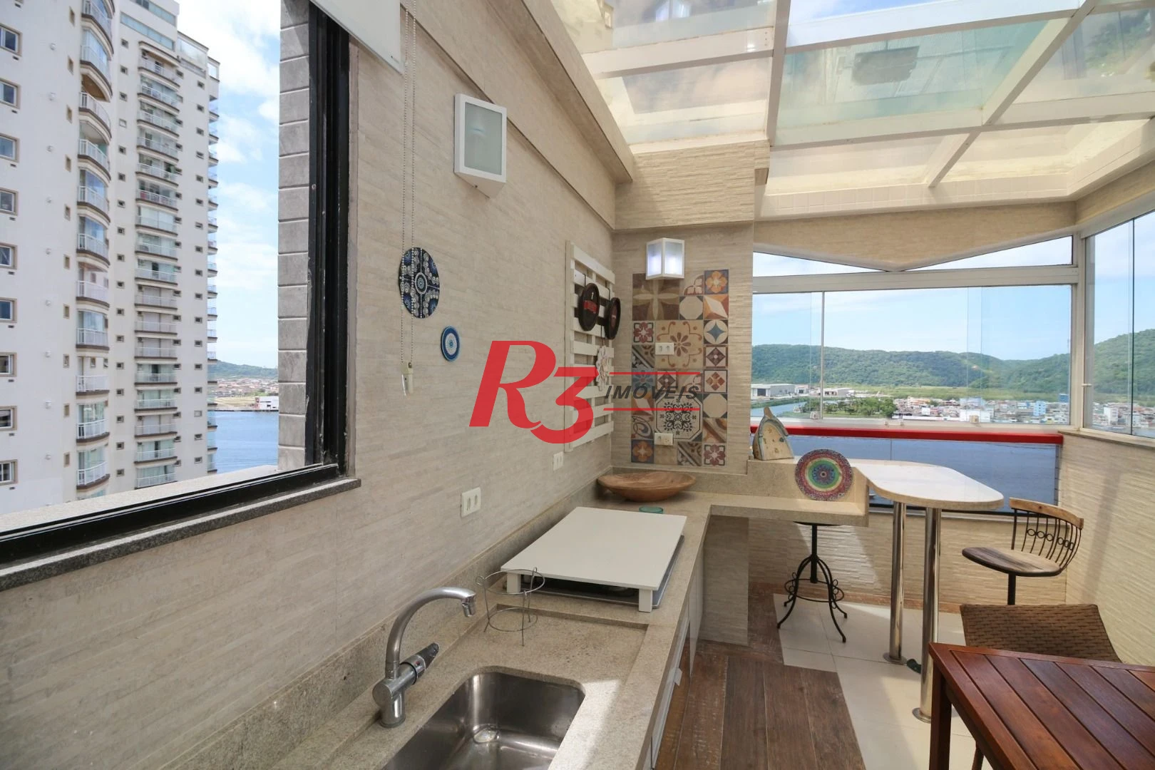 Cobertura à venda, 277 m² por R$ 1.720.000,00 - Ponta da Praia - Santos/SP