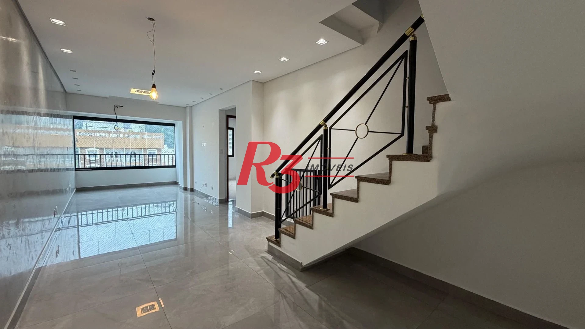 Cobertura com 3 dormitórios para alugar, 200 m² por R$ 14.010,00/mês - Campo Grande - Santos/SP