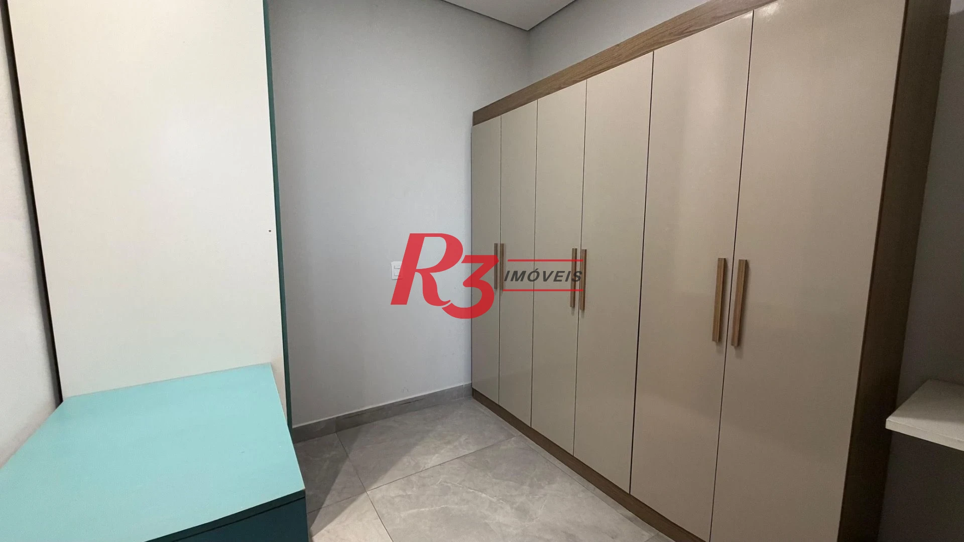Cobertura com 3 dormitórios para alugar, 200 m² por R$ 14.010,00/mês - Campo Grande - Santos/SP