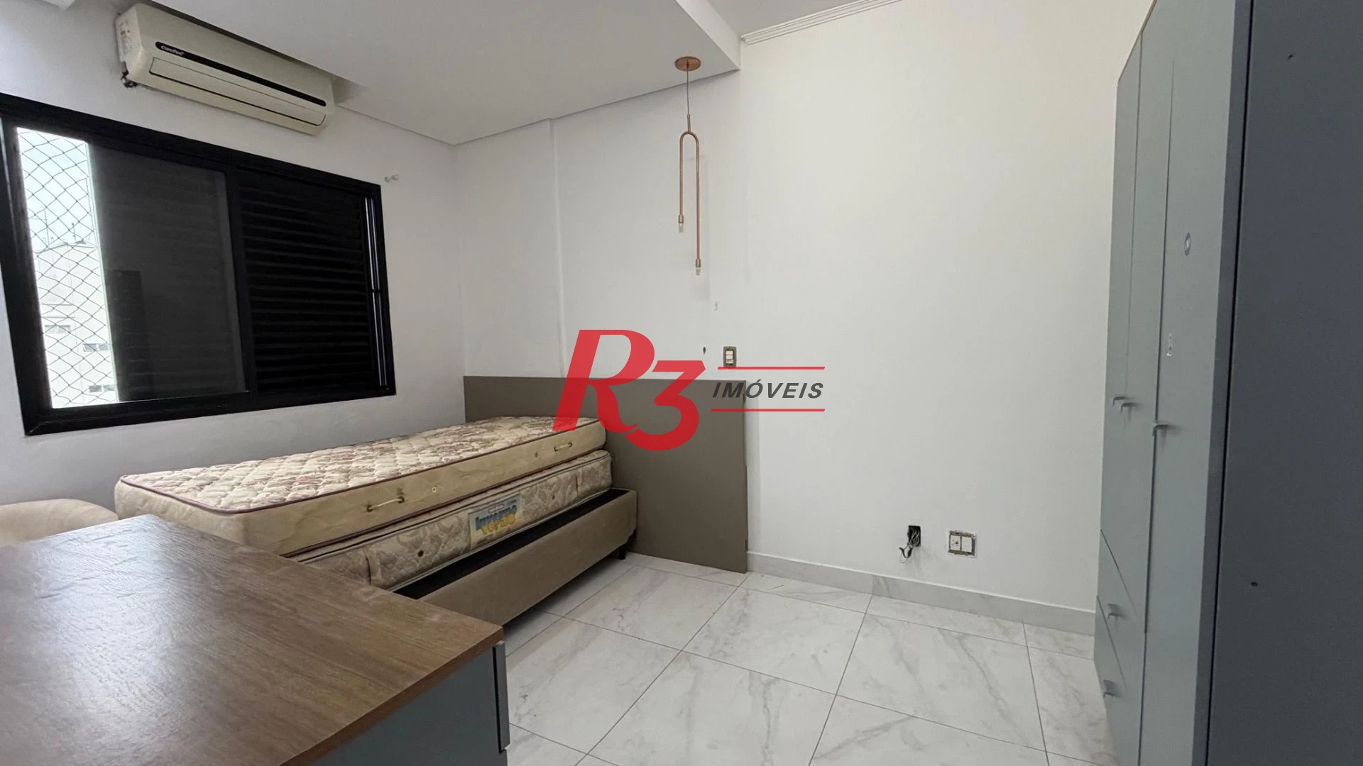 Cobertura com 3 dormitórios para alugar, 200 m² por R$ 14.010,00/mês - Campo Grande - Santos/SP