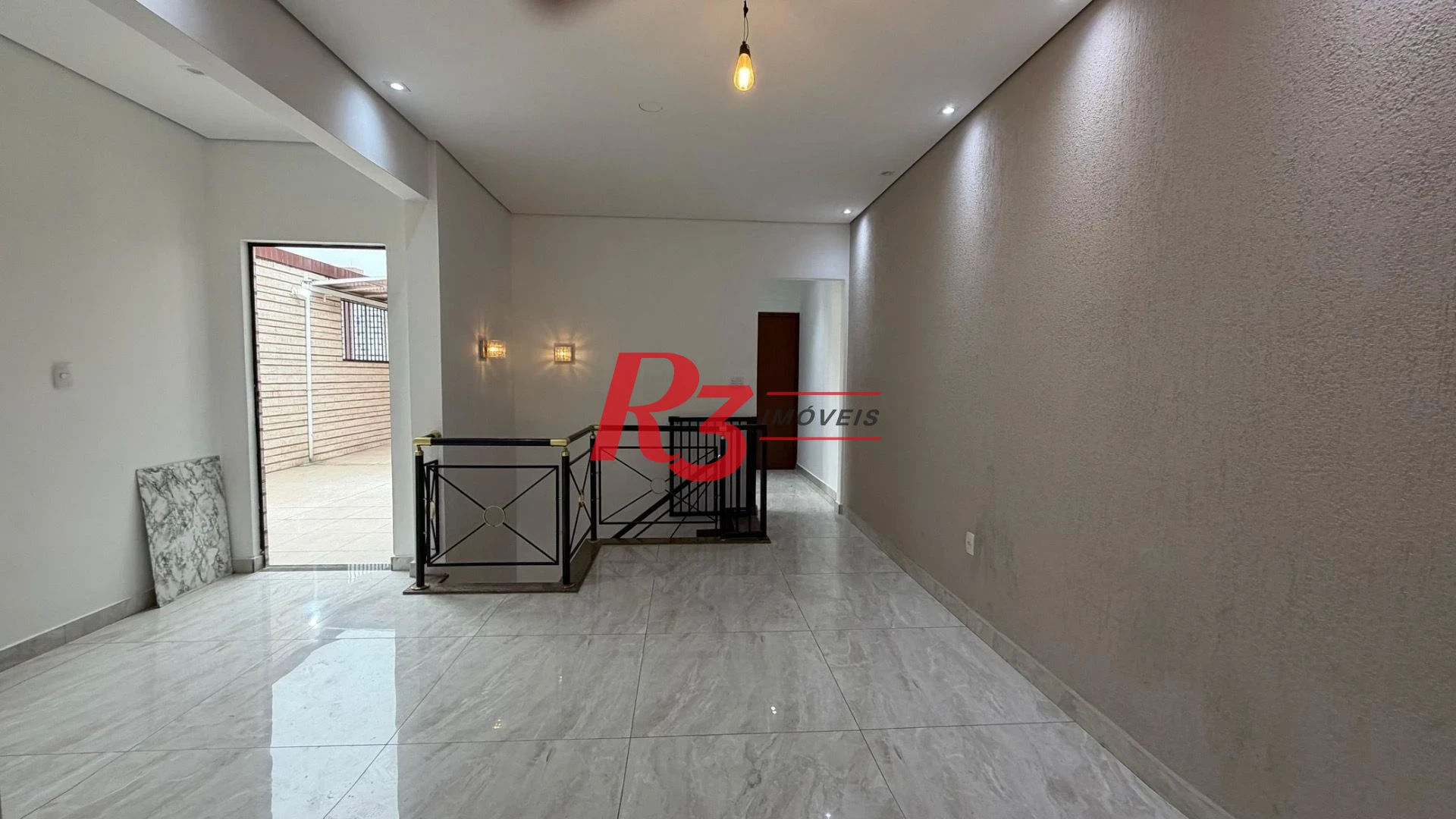 Cobertura com 3 dormitórios para alugar, 200 m² por R$ 14.010,00/mês - Campo Grande - Santos/SP