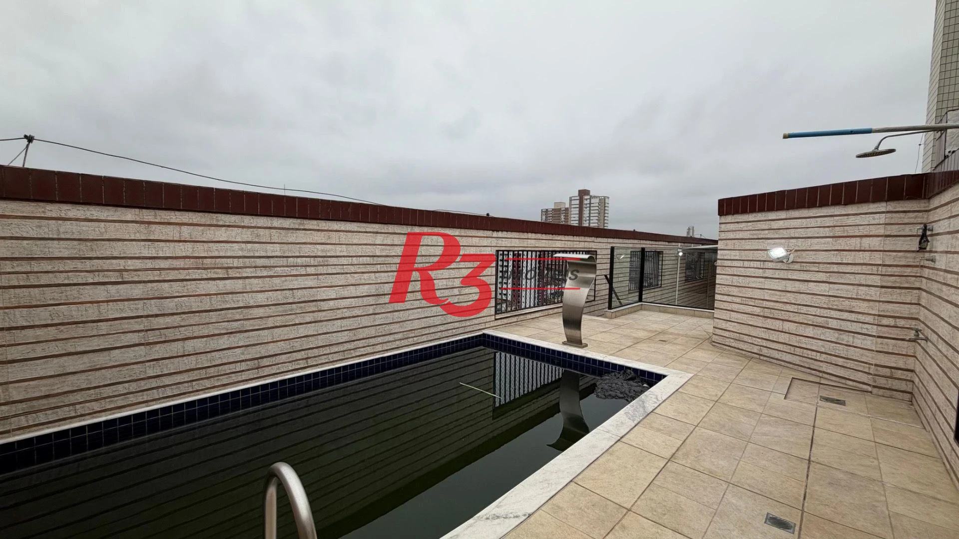 Cobertura com 3 dormitórios para alugar, 200 m² por R$ 14.010,00/mês - Campo Grande - Santos/SP