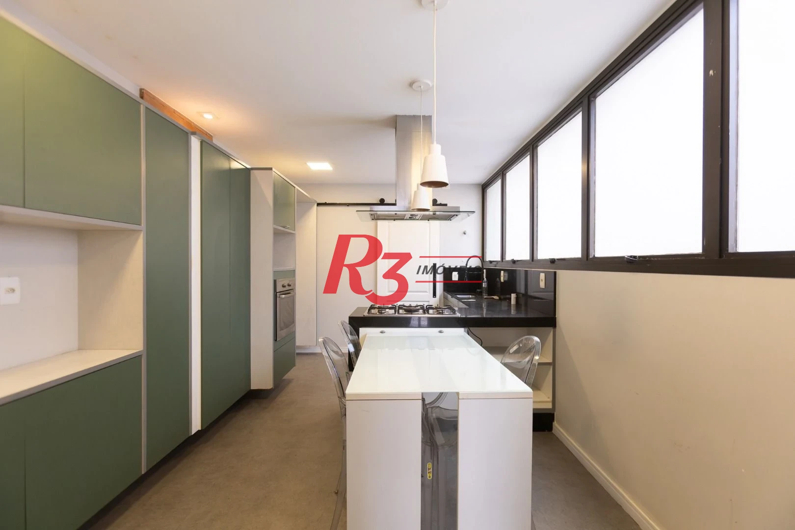 Apartamento com 4 dormitórios para alugar, 270 m² por R$ 12.000,00/mês - Boqueirão - Santos/SP