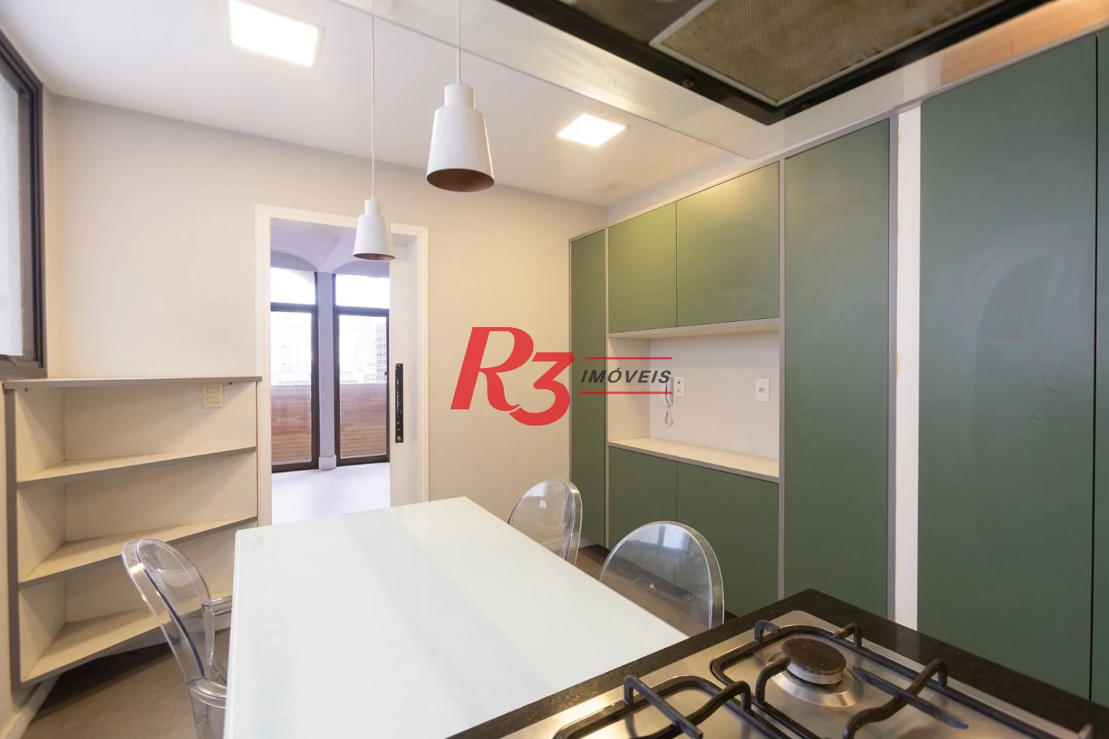 Apartamento com 4 dormitórios para alugar, 270 m² por R$ 12.000,00/mês - Boqueirão - Santos/SP